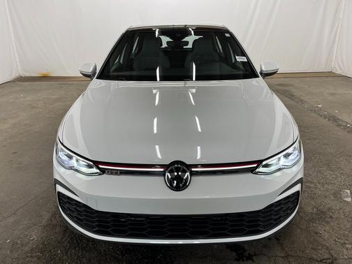 2024 Volkswagen Golf GTI 2.0T SE
