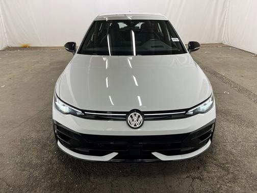 2025 Volkswagen Golf R 2.0T Black Edition