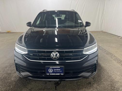 2024 Volkswagen Tiguan 2.0T SE R-Line Black
