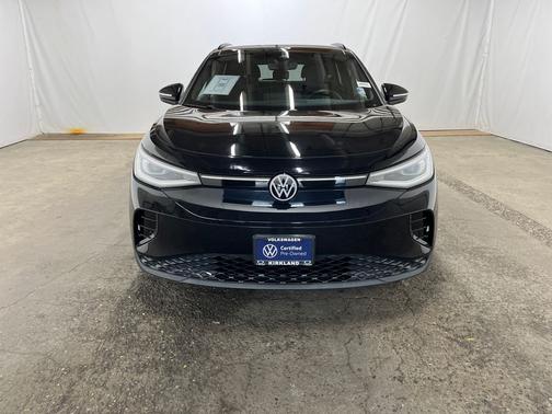 Deep Black Pearl Effect 2023 Volkswagen ID.4 Pro S