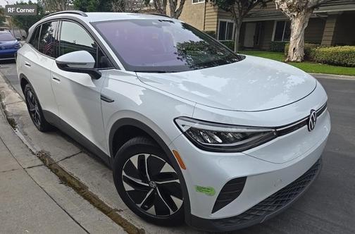 2022 Volkswagen ID.4 Pro