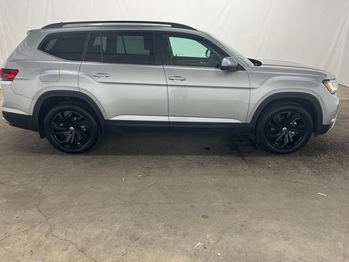 2023 Volkswagen Atlas 3.6 SE w/ Technology