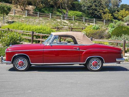 1960 Mercedes-Benz 220SE 