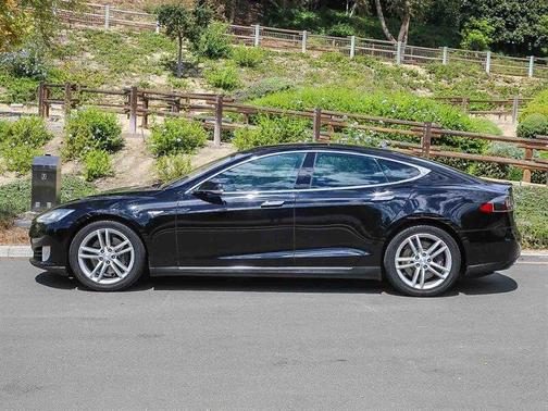 2013 Tesla Model S Base
