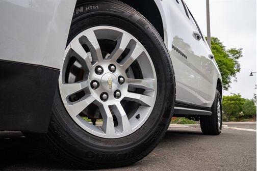 2018 Chevrolet Suburban LT