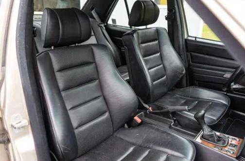 1987 Mercedes-Benz 190 E16