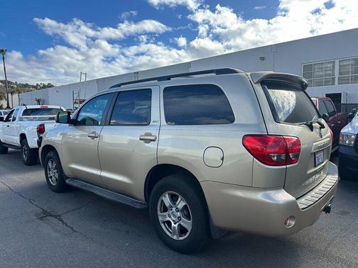 2013 Toyota Sequoia SR5