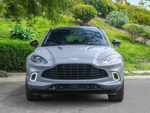 2021 Aston Martin DBX Base