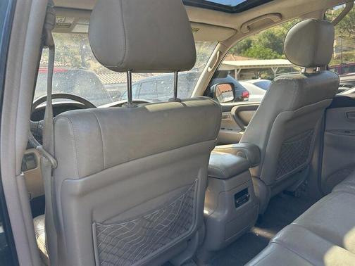 2003 Toyota Land Cruiser Base (A5)