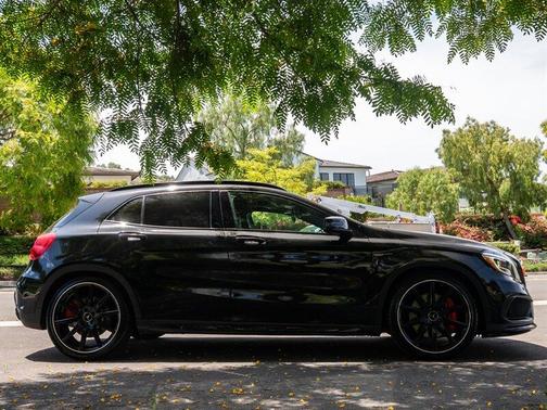 2017 Mercedes-Benz AMG GLA 45 Base 4MATIC