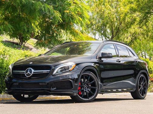 2017 Mercedes-Benz AMG GLA 45 Base 4MATIC