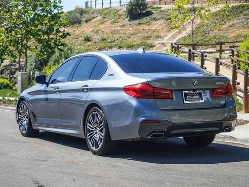 Dark Graphite Metallic 2019 BMW 530e iPerformance