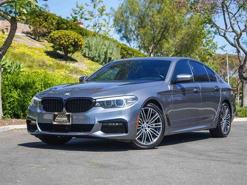 Dark Graphite Metallic 2019 BMW 530e iPerformance