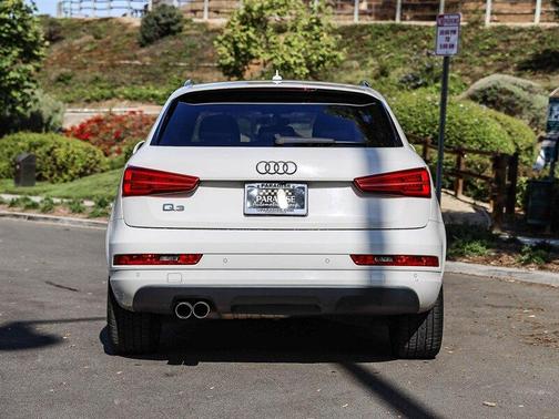 White 2016 Audi Q3 2.0T Premium Plus