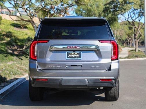 2022 GMC Yukon SLT