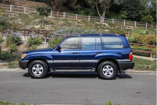 2000 Toyota Land Cruiser 