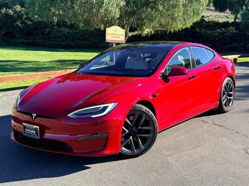 2021 Tesla Model S Plaid