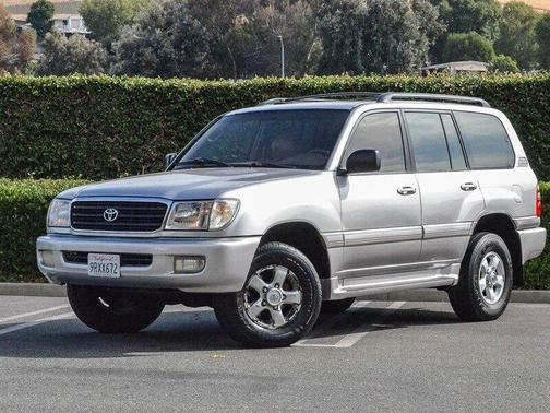 Tan 2000 Toyota Land Cruiser
