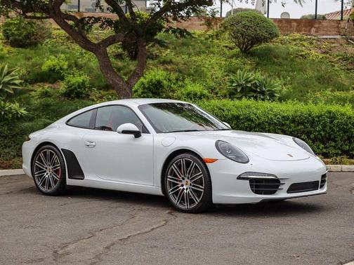 White 2014 Porsche 911 Carrera S