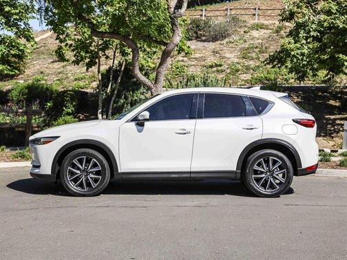 Snowflake White Pearl Metallic 2017 Mazda CX-5 Grand Touring