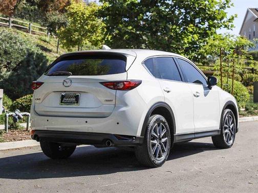 Snowflake White Pearl Metallic 2017 Mazda CX-5 Grand Touring