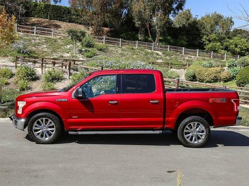 Red 2016 Ford F-150 XLT