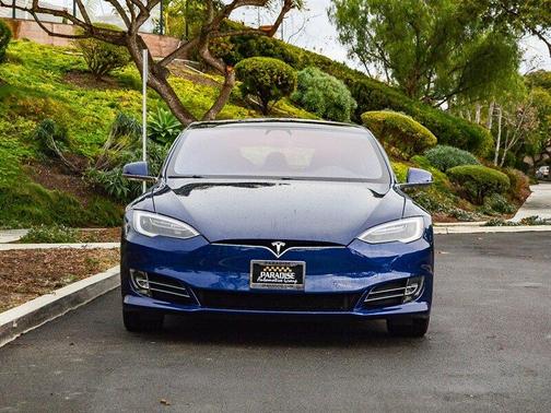 2018 Tesla Model S 75D