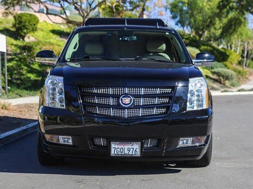 2014 Cadillac Escalade ESV Premium