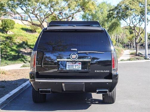 2014 Cadillac Escalade ESV Premium