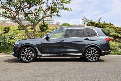 2020 BMW X7 xDrive40i
