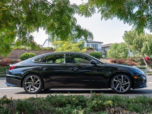 2022 Hyundai SONATA SEL Plus
