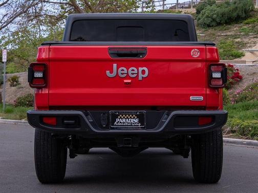 2020 Jeep Gladiator Overland