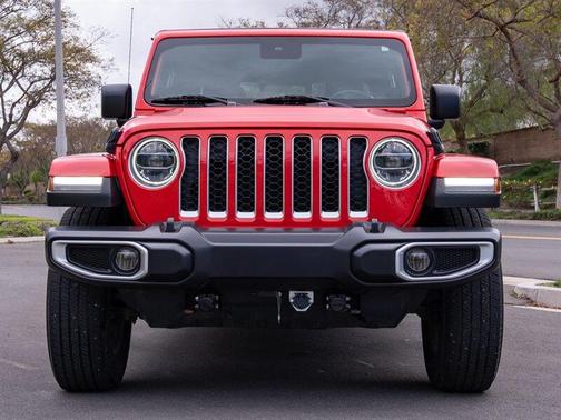 2020 Jeep Gladiator Overland