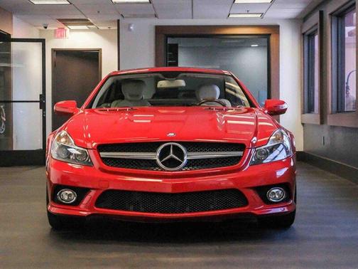 2011 Mercedes-Benz SL-Class SL 550