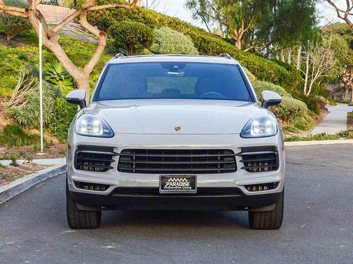 2021 Porsche Cayenne Base