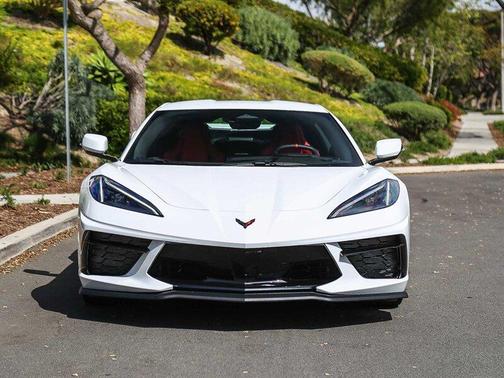 2026 Chevrolet Corvette Stingray w/1LT