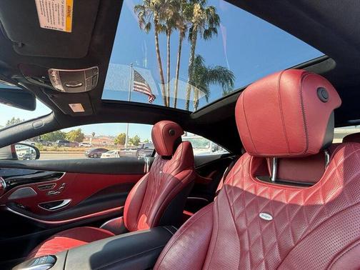 Black 2016 Mercedes-Benz S-Class S 550