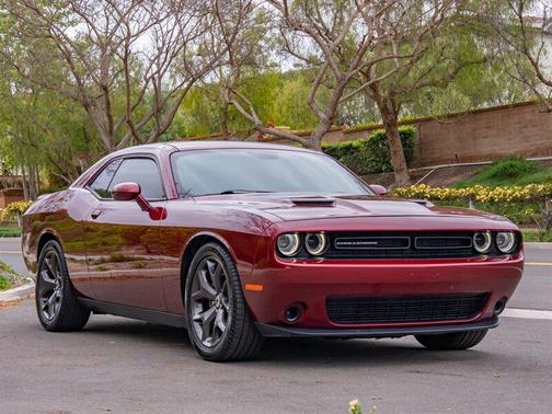 2018 Dodge Challenger SXT