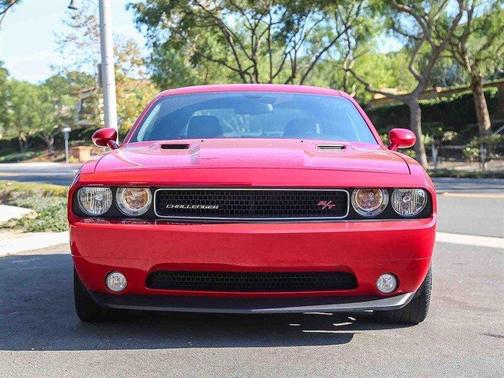 2012 Dodge Challenger R/T Plus