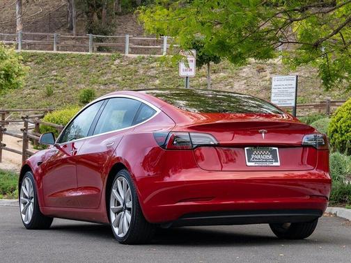2018 Tesla Model 3 Long Range