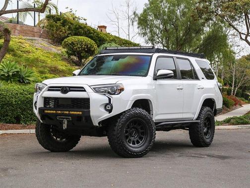 2022 Toyota 4Runner SR5 Premium