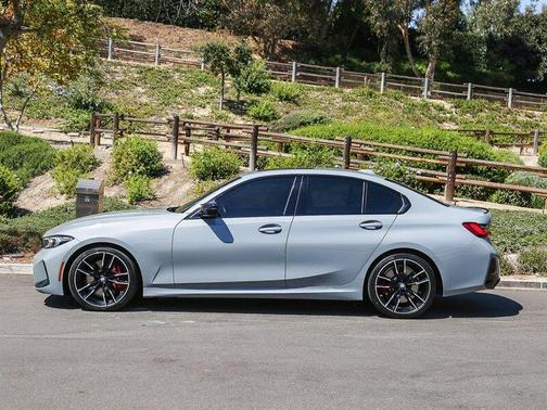 2023 BMW M340 i