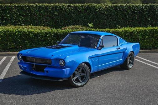 1965 Ford Mustang FASTBACK 2+2
