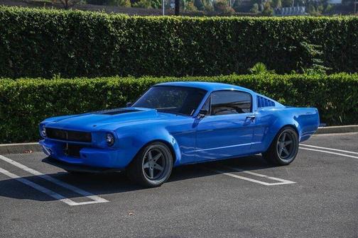 1965 Ford Mustang FASTBACK 2+2