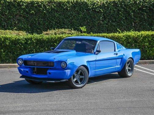 1965 Ford Mustang FASTBACK 2+2