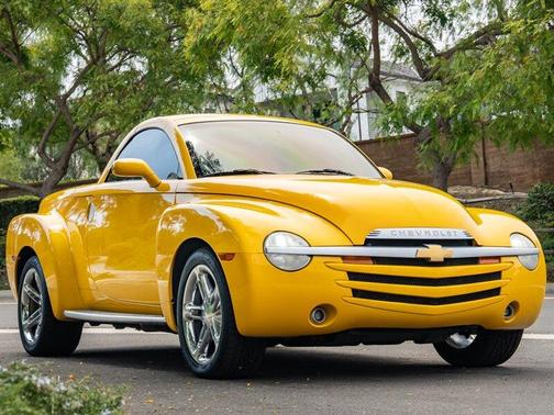 2003 Chevrolet SSR LS