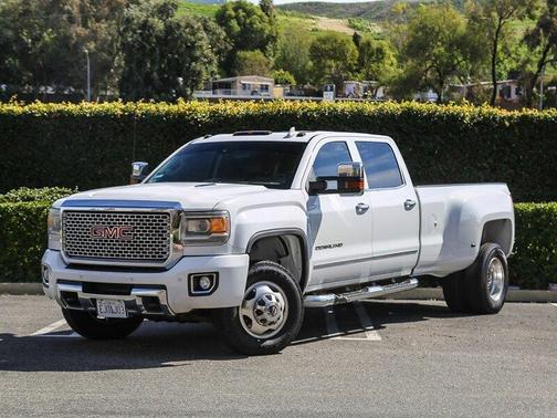 2015 GMC Sierra 3500 Denali