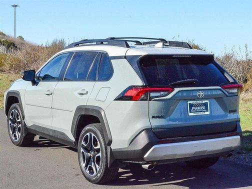 2019 Toyota RAV4 Adventure
