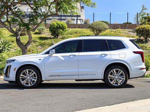 2023 Cadillac XT6 Premium Luxury AWD