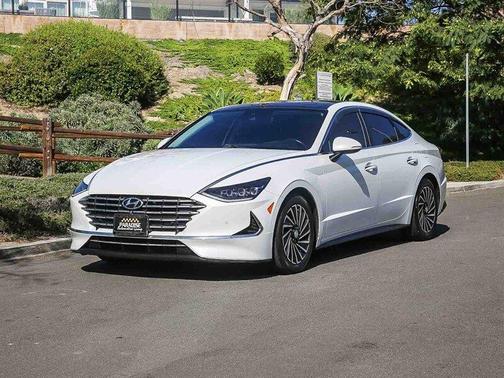 2021 Hyundai SONATA Hybrid Limited